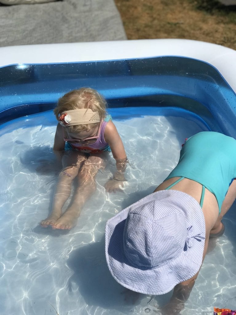 teknisk hørende, døv, cochlear implants, badeland, vandland, aquaplus, ci, bade, ciha, døve børn